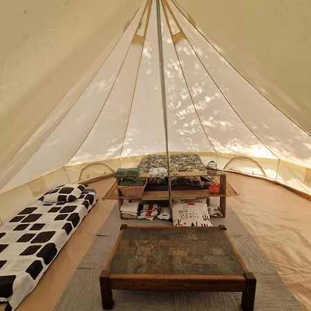 Glamping Expérience équestre Et Bain Nordique Privé Ambrus